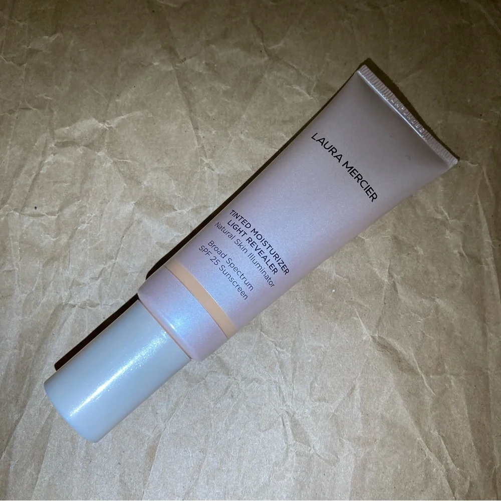 Laura mercier Tinted Moisturizer (exp 03/2025)